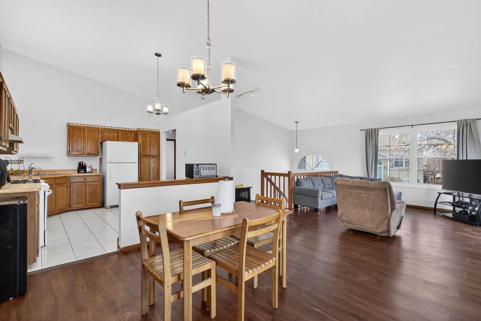 7606 West Saint Francis Road, Frankfort, IL 60423