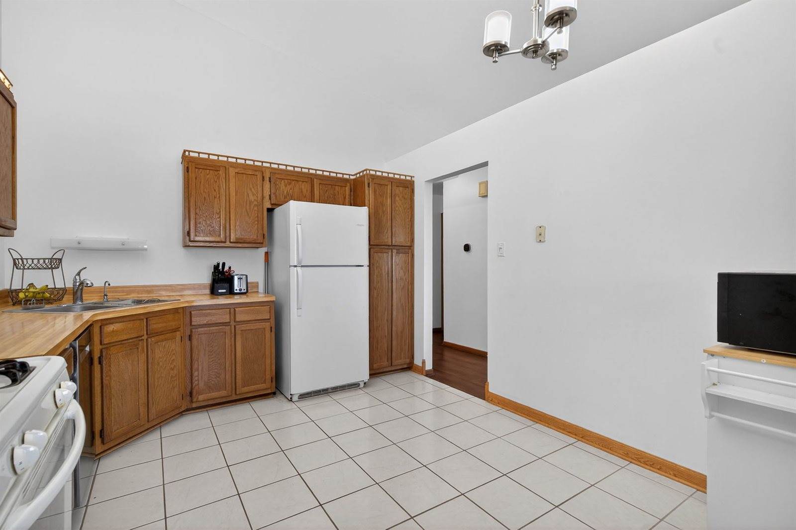7606 West Saint Francis Road, Frankfort, IL 60423