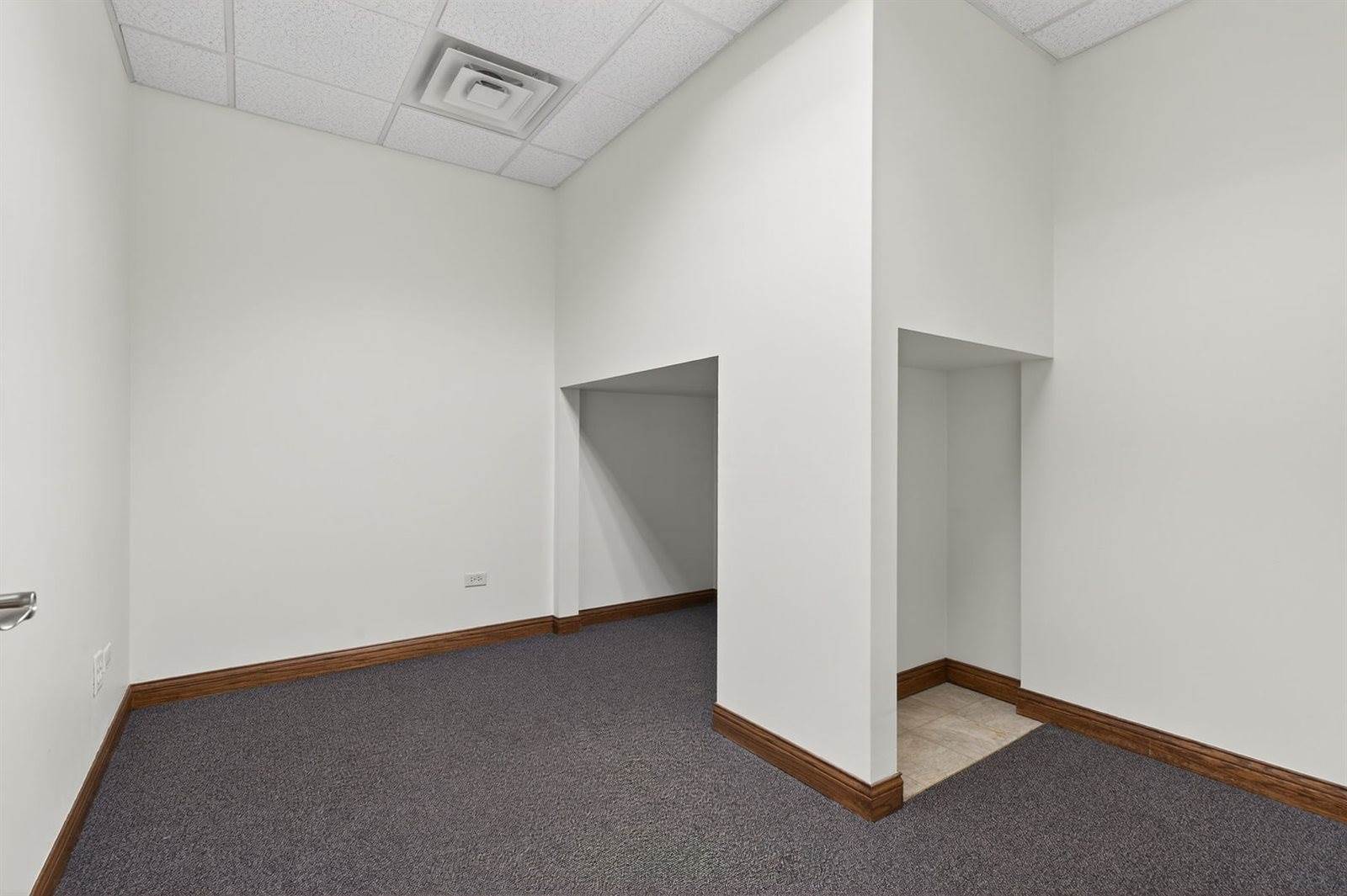 32 Uno Circle, Joliet, IL 60435