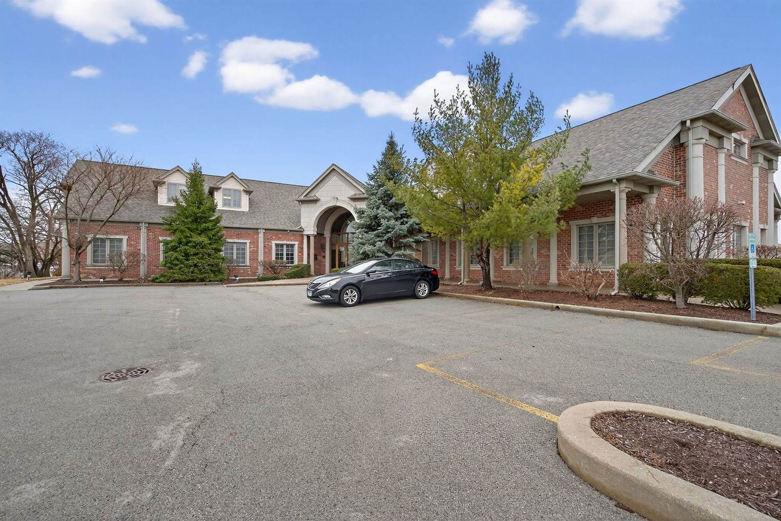 32 Uno Circle, Joliet, IL 60435