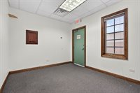 32 Uno Circle, Joliet, IL 60435