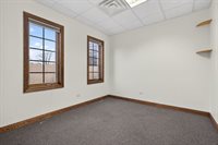 32 Uno Circle, Joliet, IL 60435