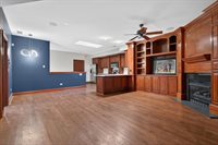 32 Uno Circle, Joliet, IL 60435