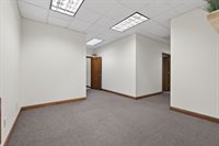 32 Uno Circle, Joliet, IL 60435
