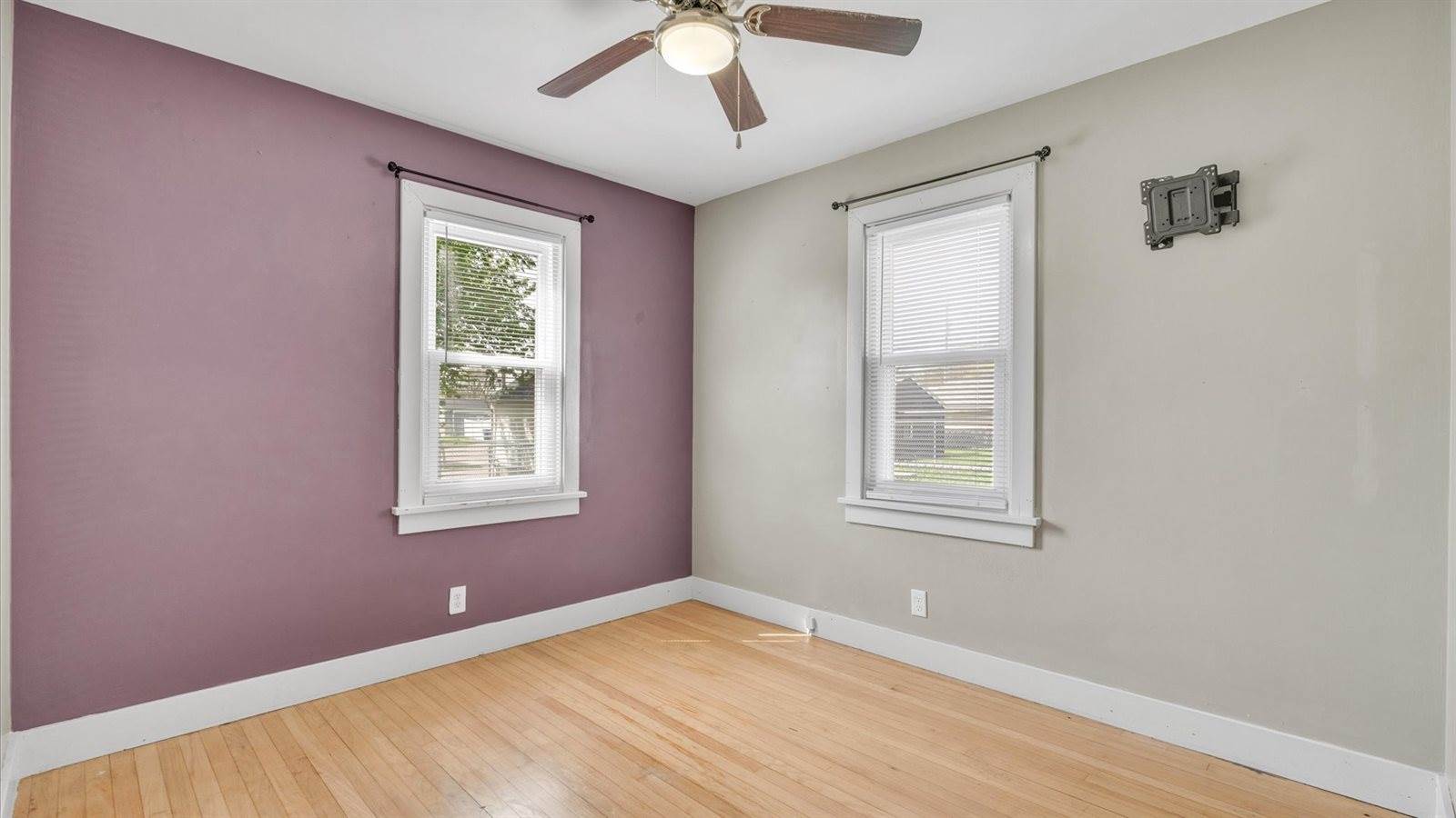 3708 North Fillmore Street, Davenport, IA 52806