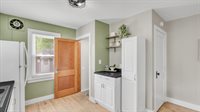 3708 North Fillmore Street, Davenport, IA 52806