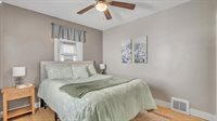 3708 North Fillmore Street, Davenport, IA 52806