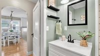 3708 North Fillmore Street, Davenport, IA 52806