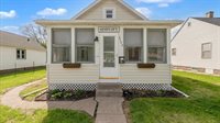 3708 North Fillmore Street, Davenport, IA 52806