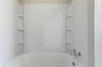 209 East Pleasant Street, Davenport, IA 52803