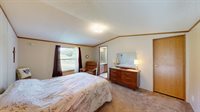 E2817 South Creek Rd, Genoa, WI 54624
