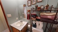 E2817 South Creek Rd, Genoa, WI 54624