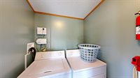 E2817 South Creek Rd, Genoa, WI 54624