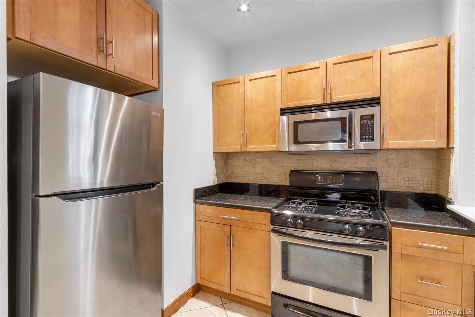 66-72 Saint Nicholas Avenue, New York (Manhattan), NY 10026
