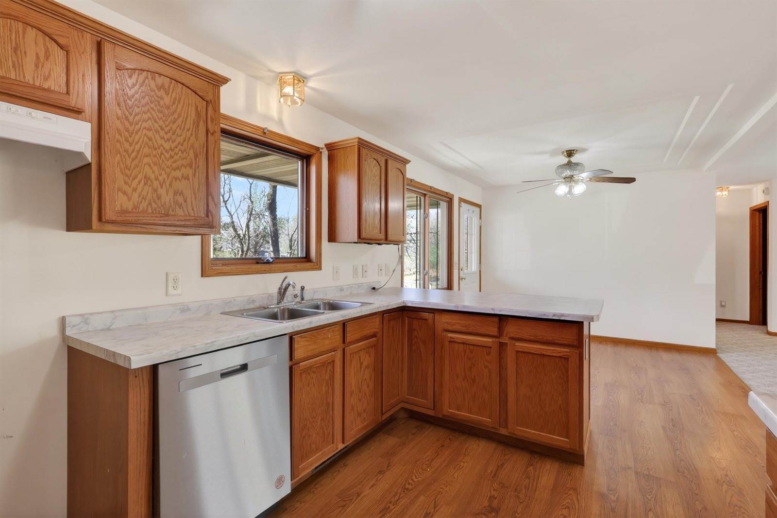 780 Cranmoor Road, Nekoosa, WI 54457