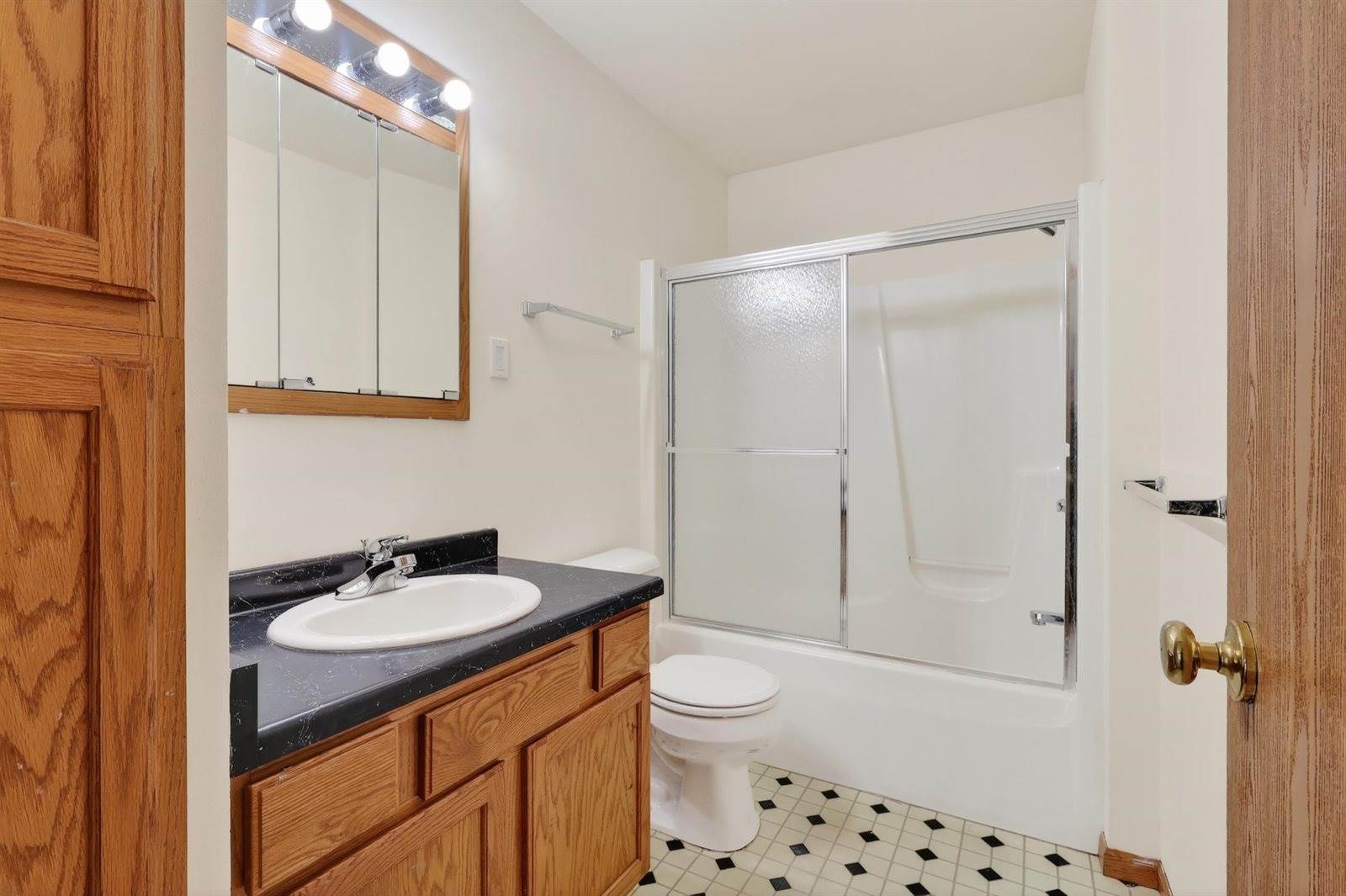 780 Cranmoor Road, Nekoosa, WI 54457