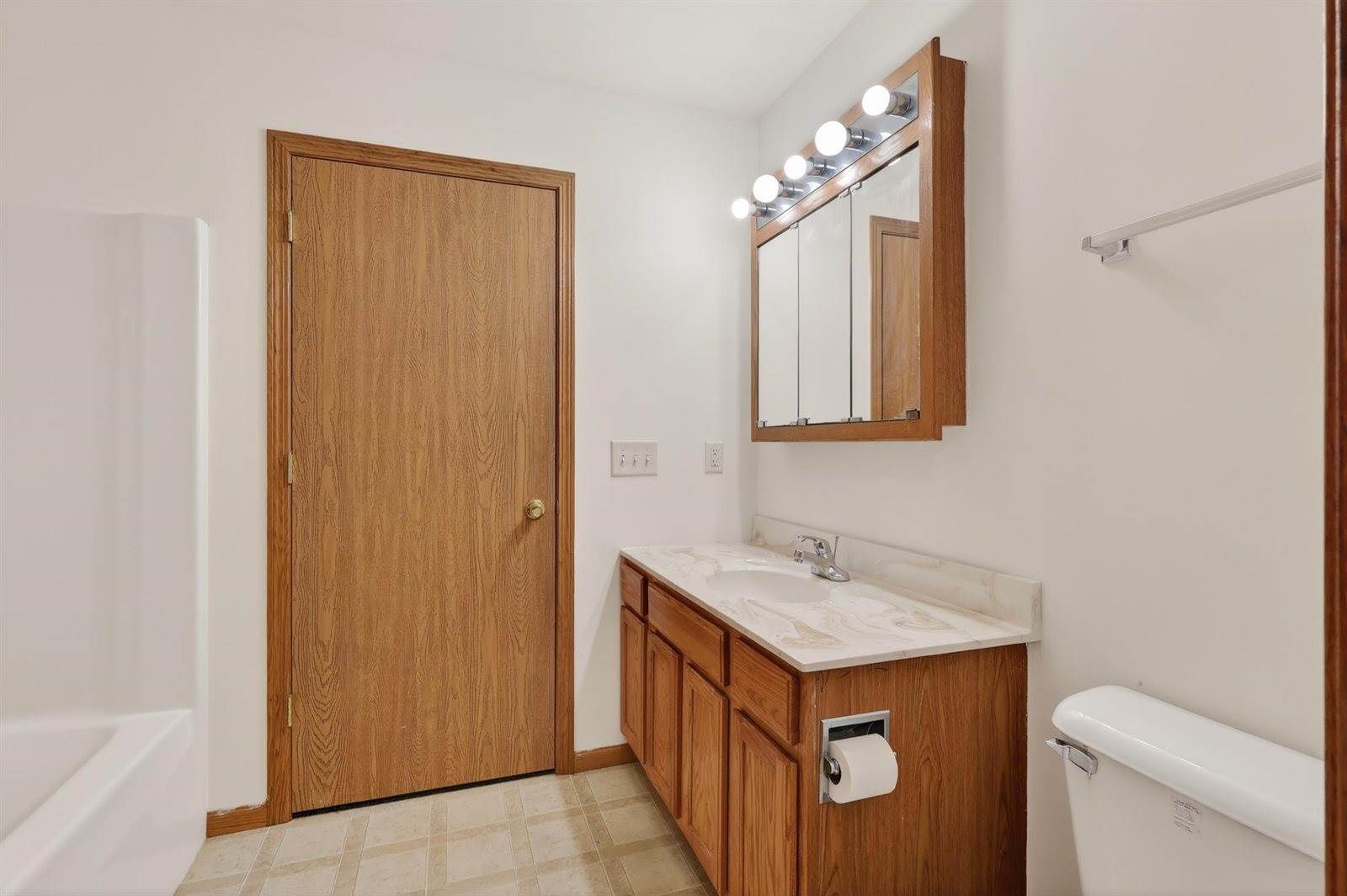 780 Cranmoor Road, Nekoosa, WI 54457