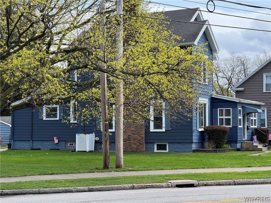 2570 Saint Paul Blvd, Irondequoit, NY 14617