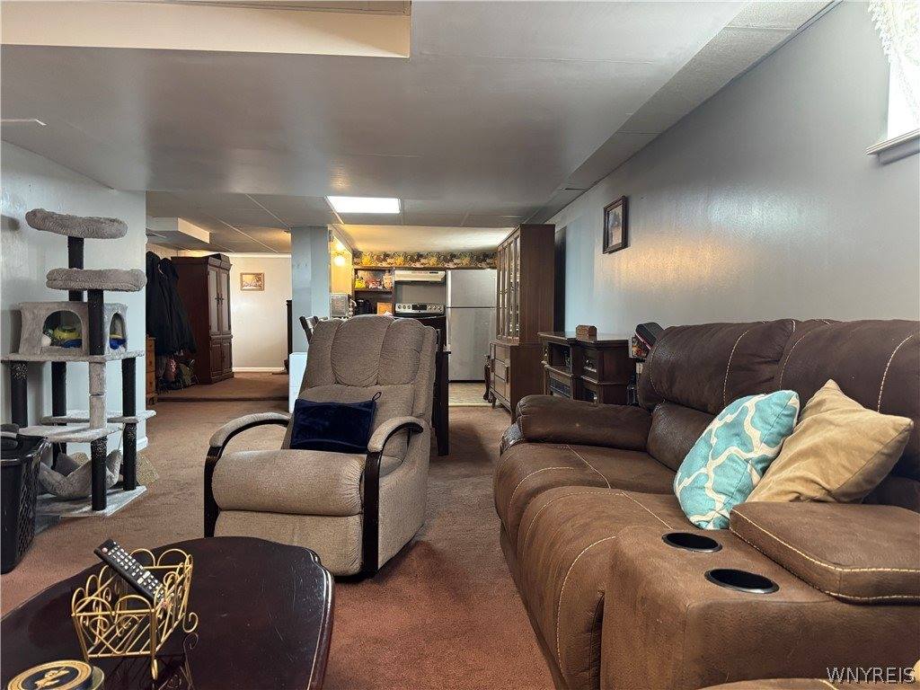 2570 Saint Paul Blvd, Irondequoit, NY 14617