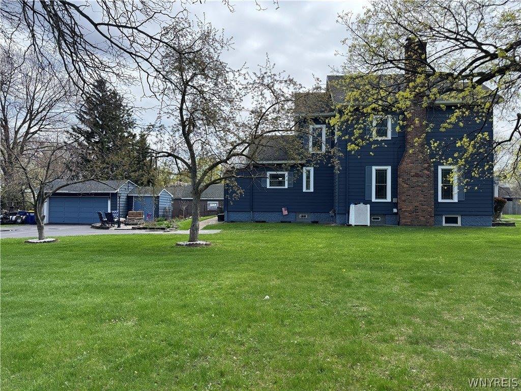 2570 Saint Paul Blvd, Irondequoit, NY 14617