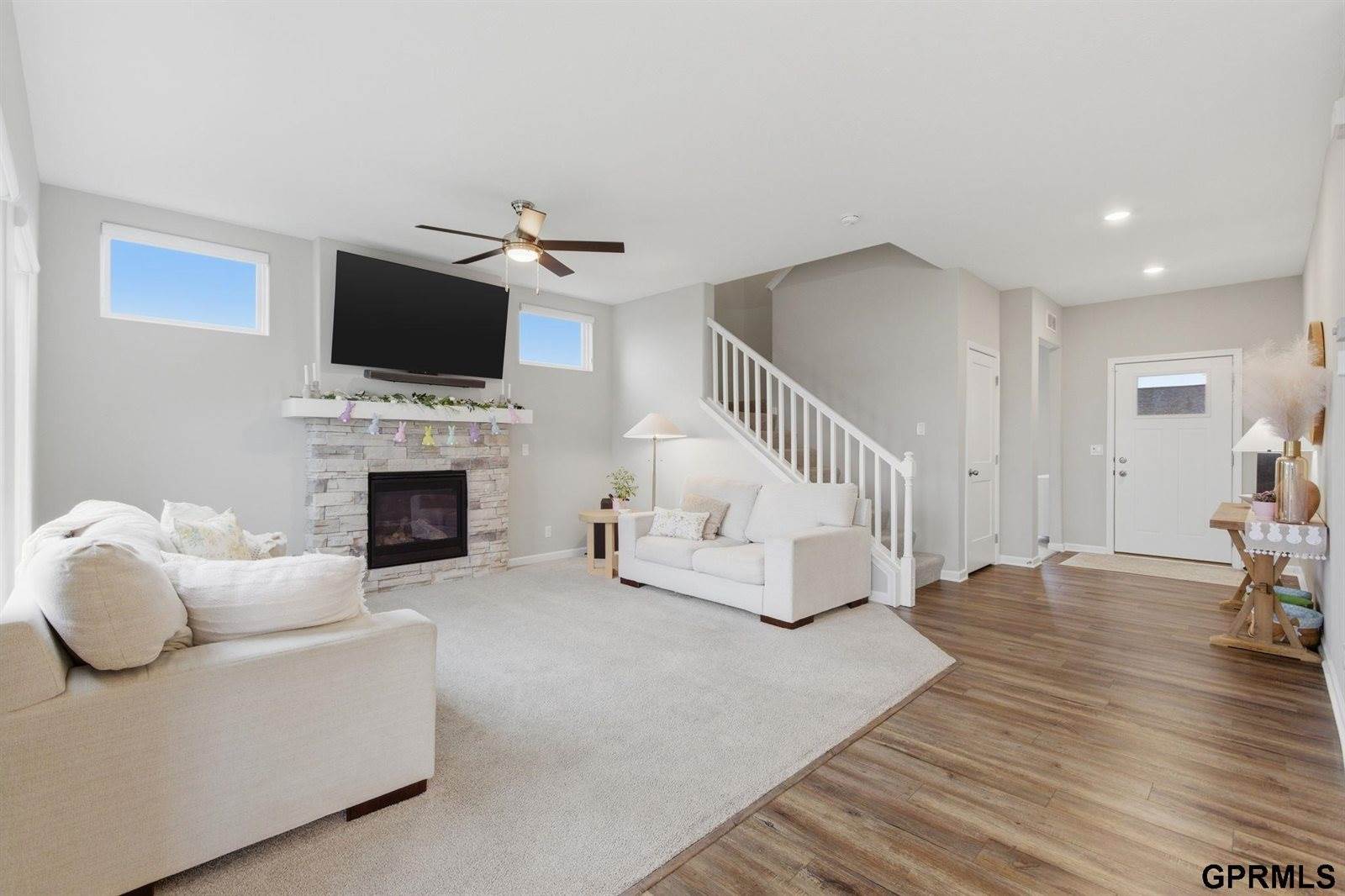 7721 North 156Th Avenue, Bennington, NE 68007