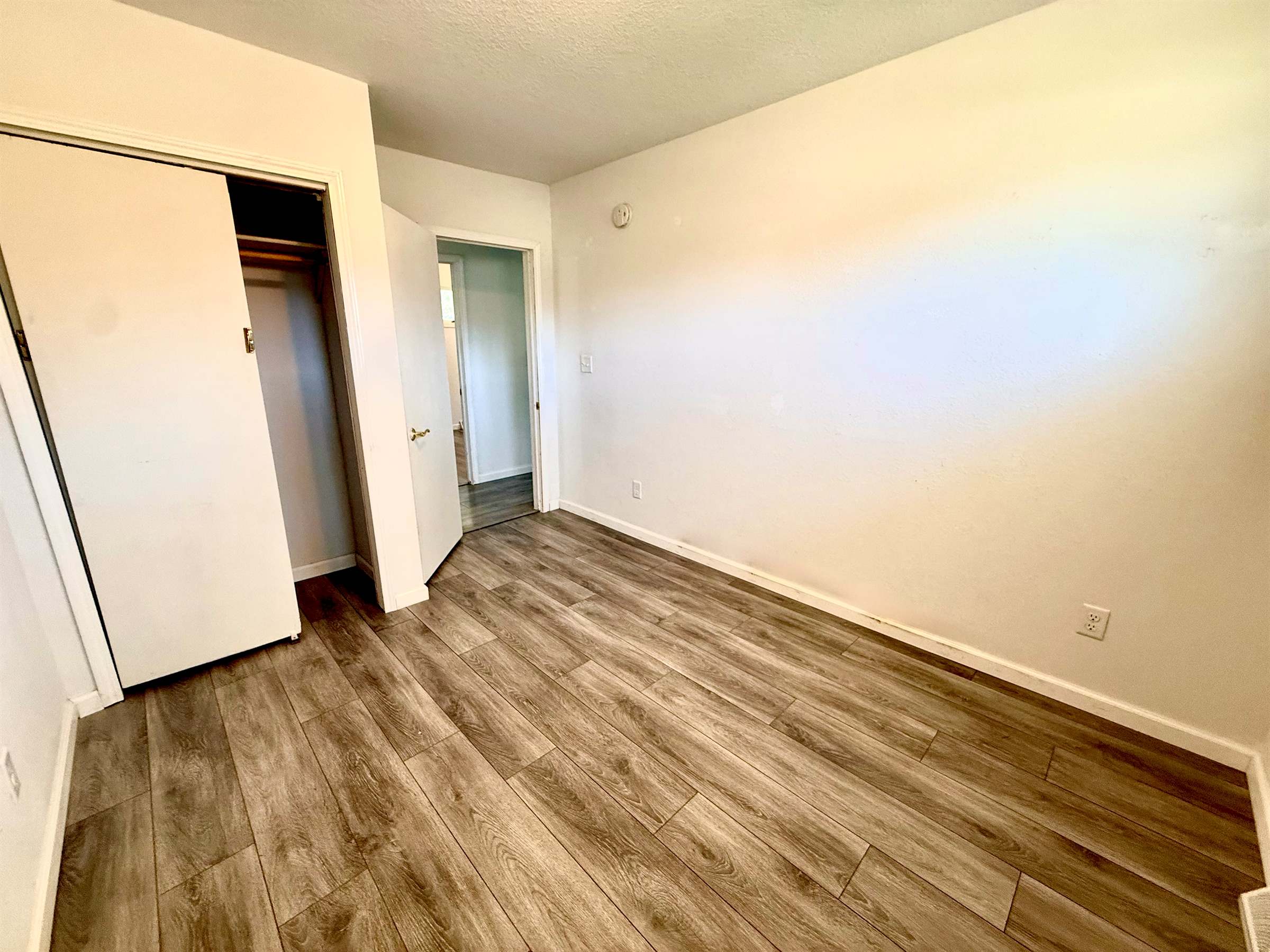 207 E Illinois St, Cambridge, IL 61238
