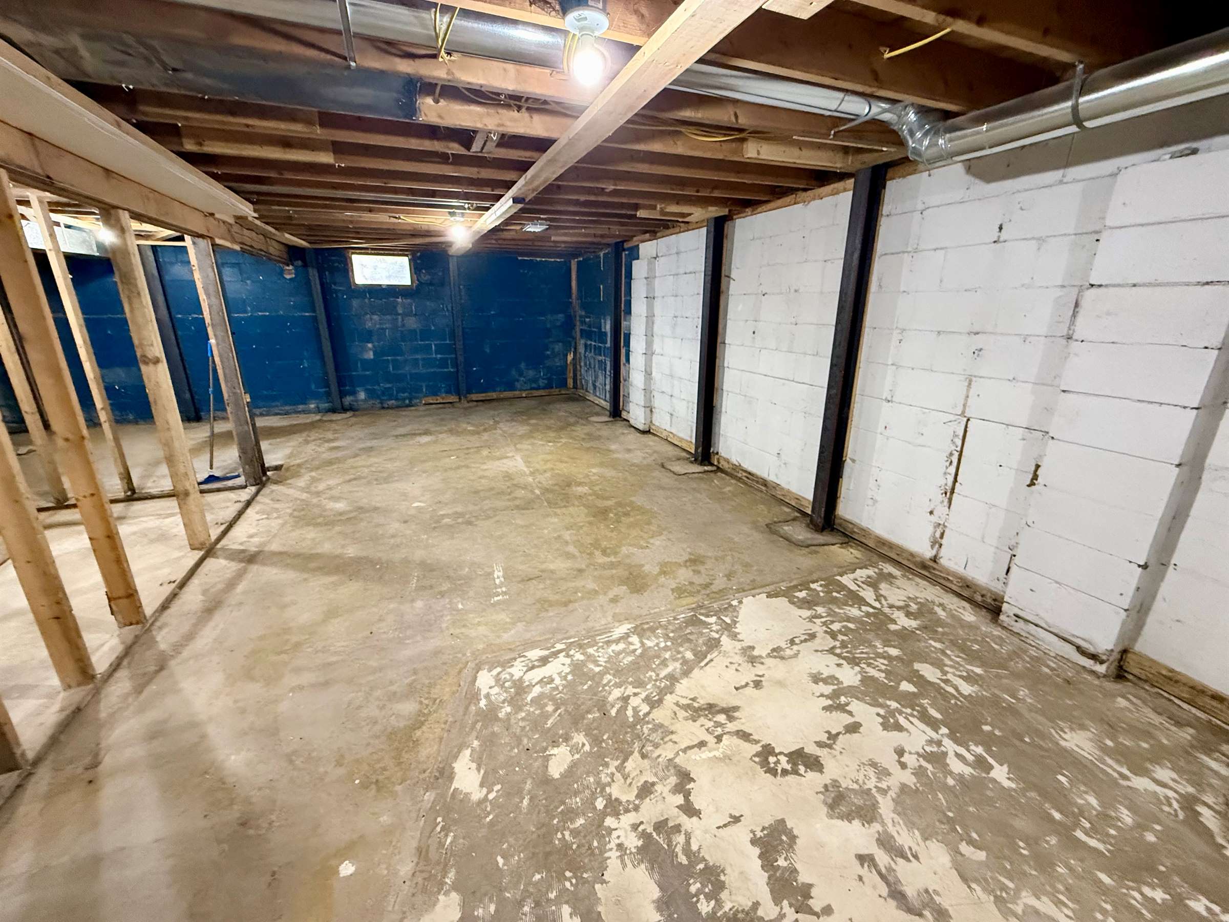 207 E Illinois St, Cambridge, IL 61238