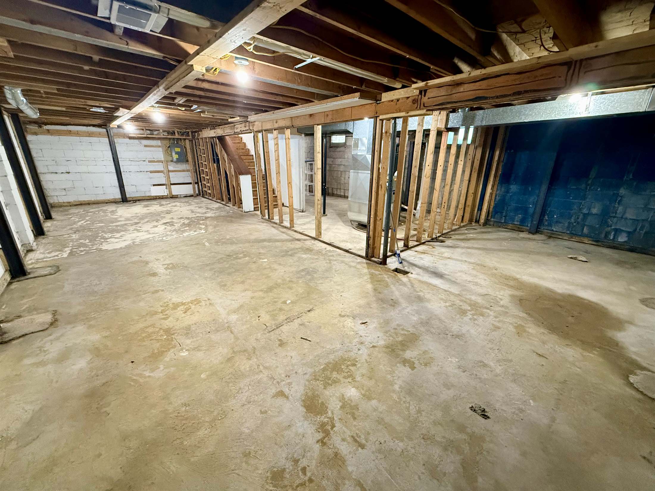 207 E Illinois St, Cambridge, IL 61238
