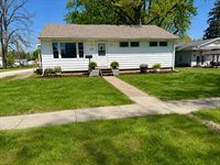 207 E Illinois St, Cambridge, IL 61238