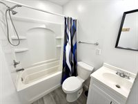 207 E Illinois St, Cambridge, IL 61238