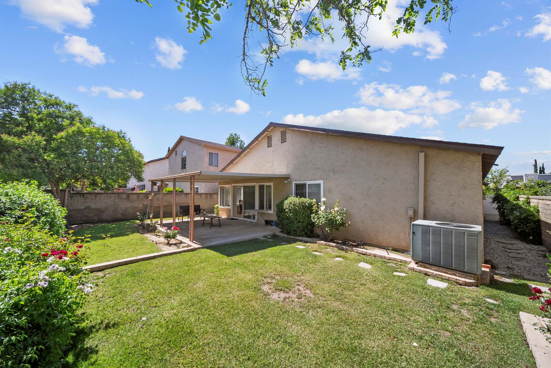 23250 Via Barra, Santa Clarita, CA 91355