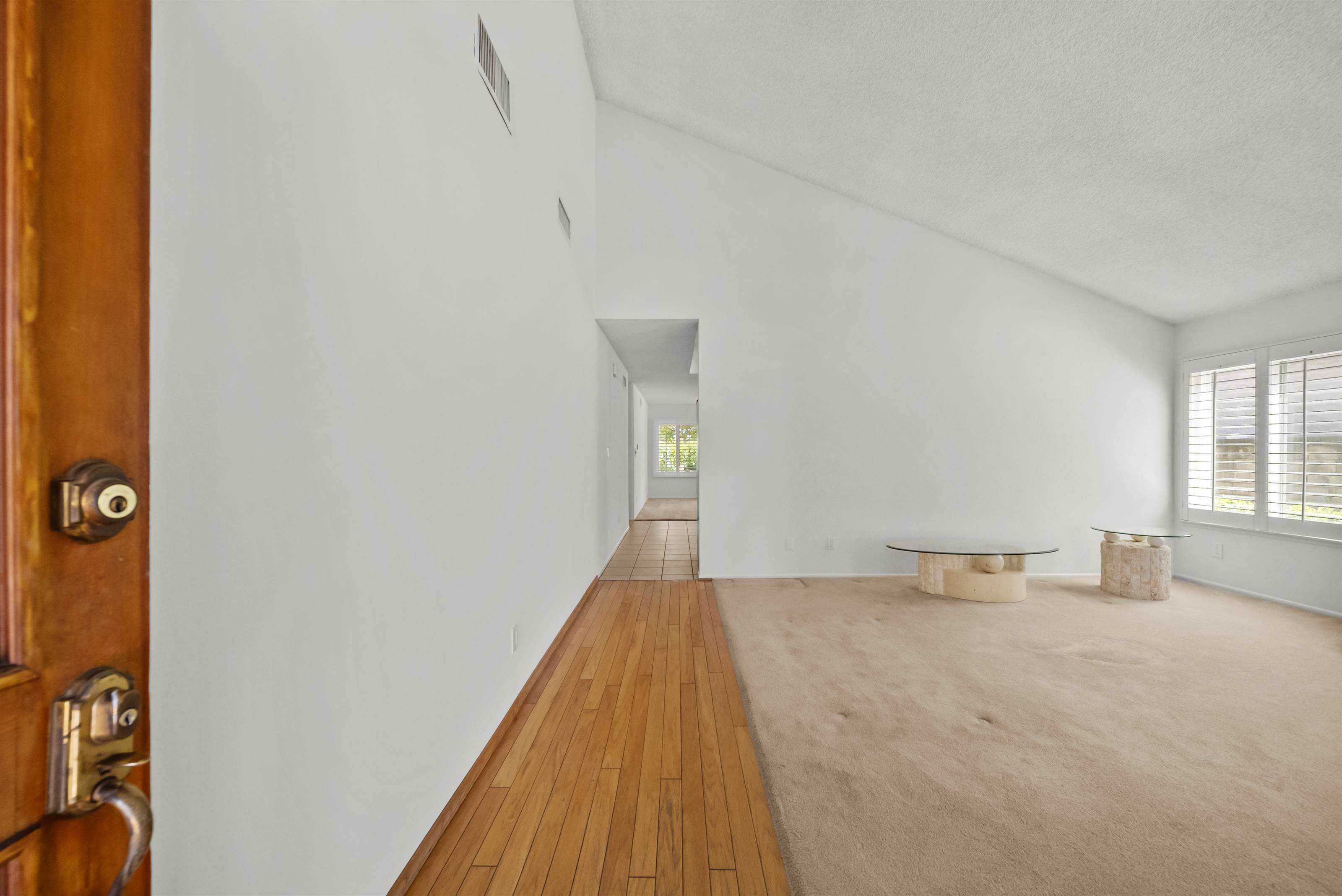 23250 Via Barra, Santa Clarita, CA 91355