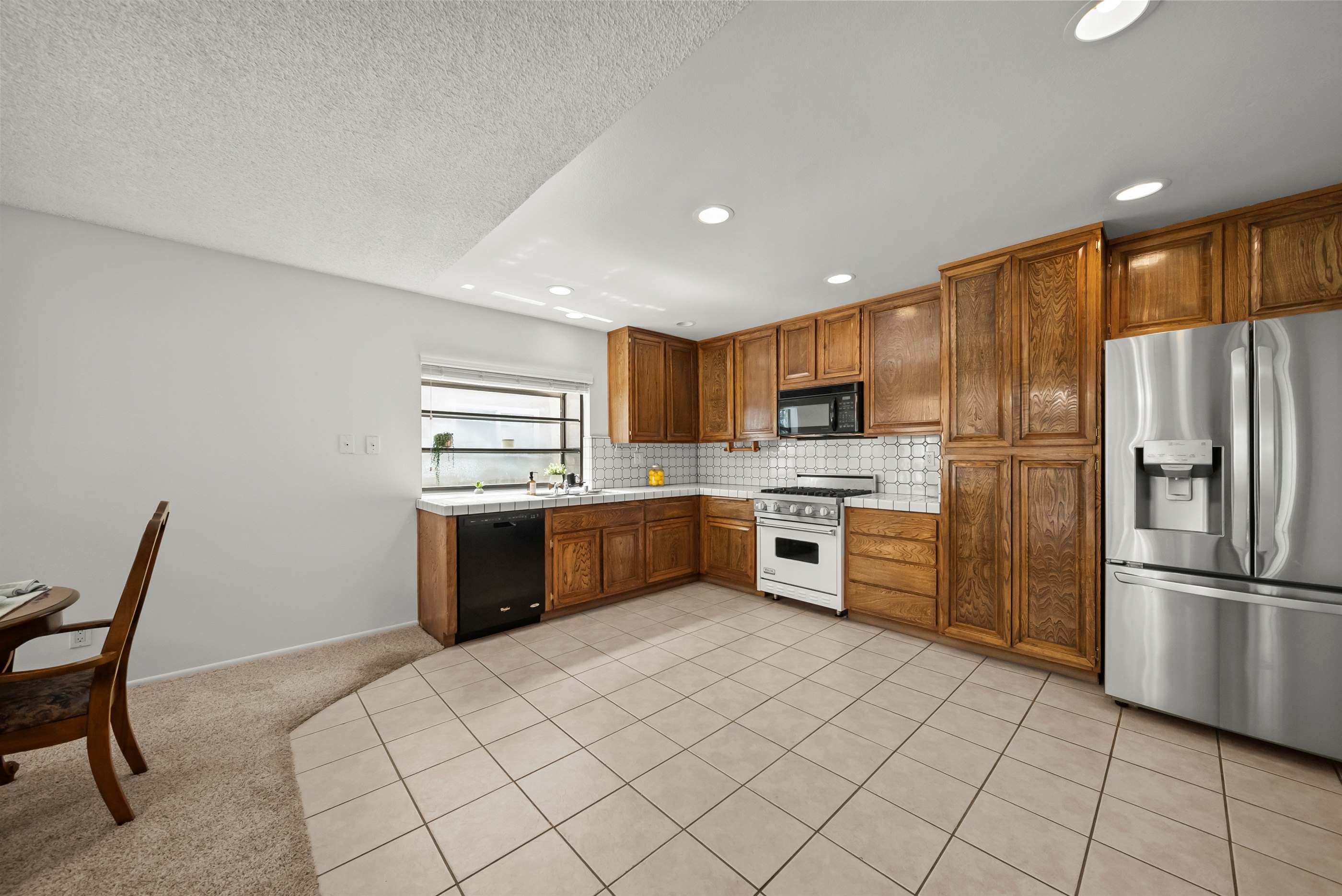 23250 Via Barra, Santa Clarita, CA 91355