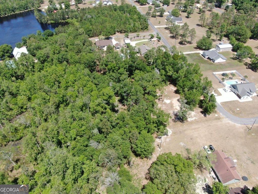 51 Coweta Road, Hoboken, GA 31542