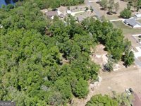51 Coweta Road, Hoboken, GA 31542