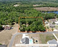 51 Coweta Road, Hoboken, GA 31542