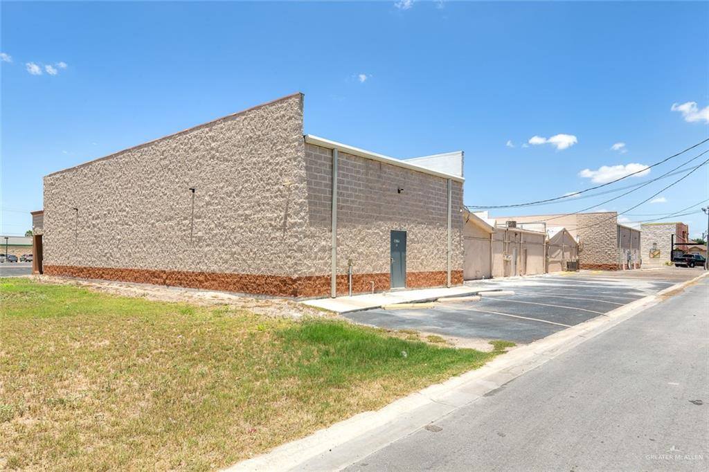 208 South Alton Boulevard, Alton, TX 78573