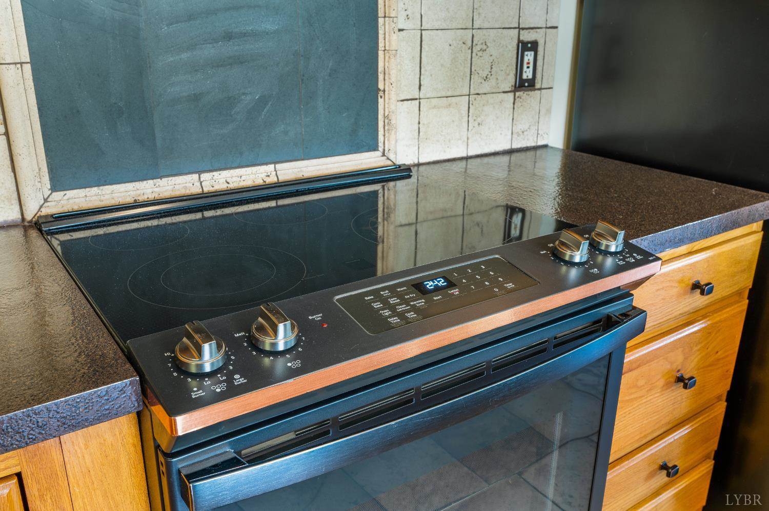 224 Lookout Drive, Lynchburg, VA 24502