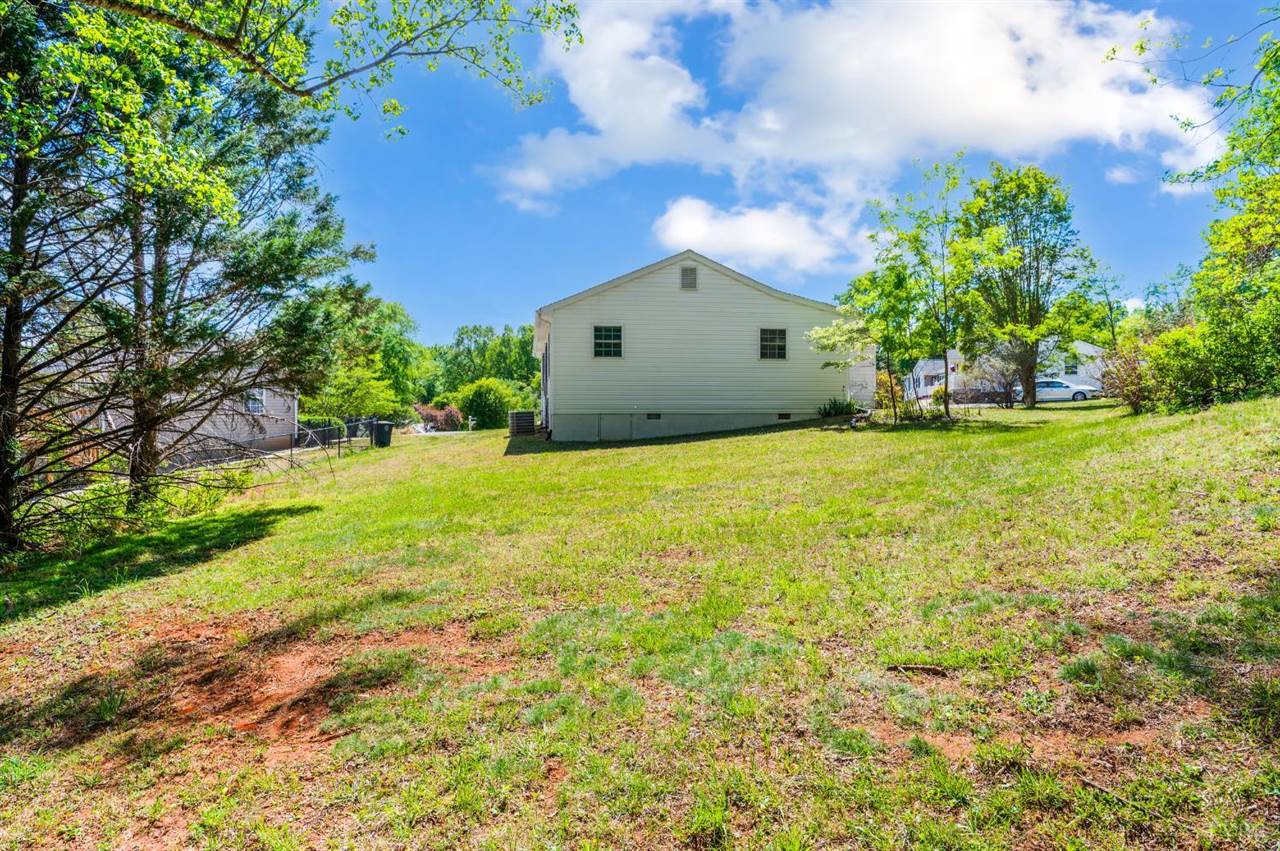 224 Lookout Drive, Lynchburg, VA 24502