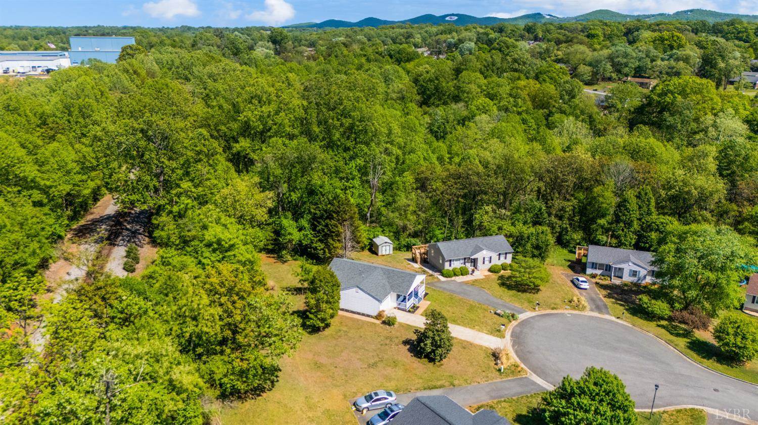 224 Lookout Drive, Lynchburg, VA 24502