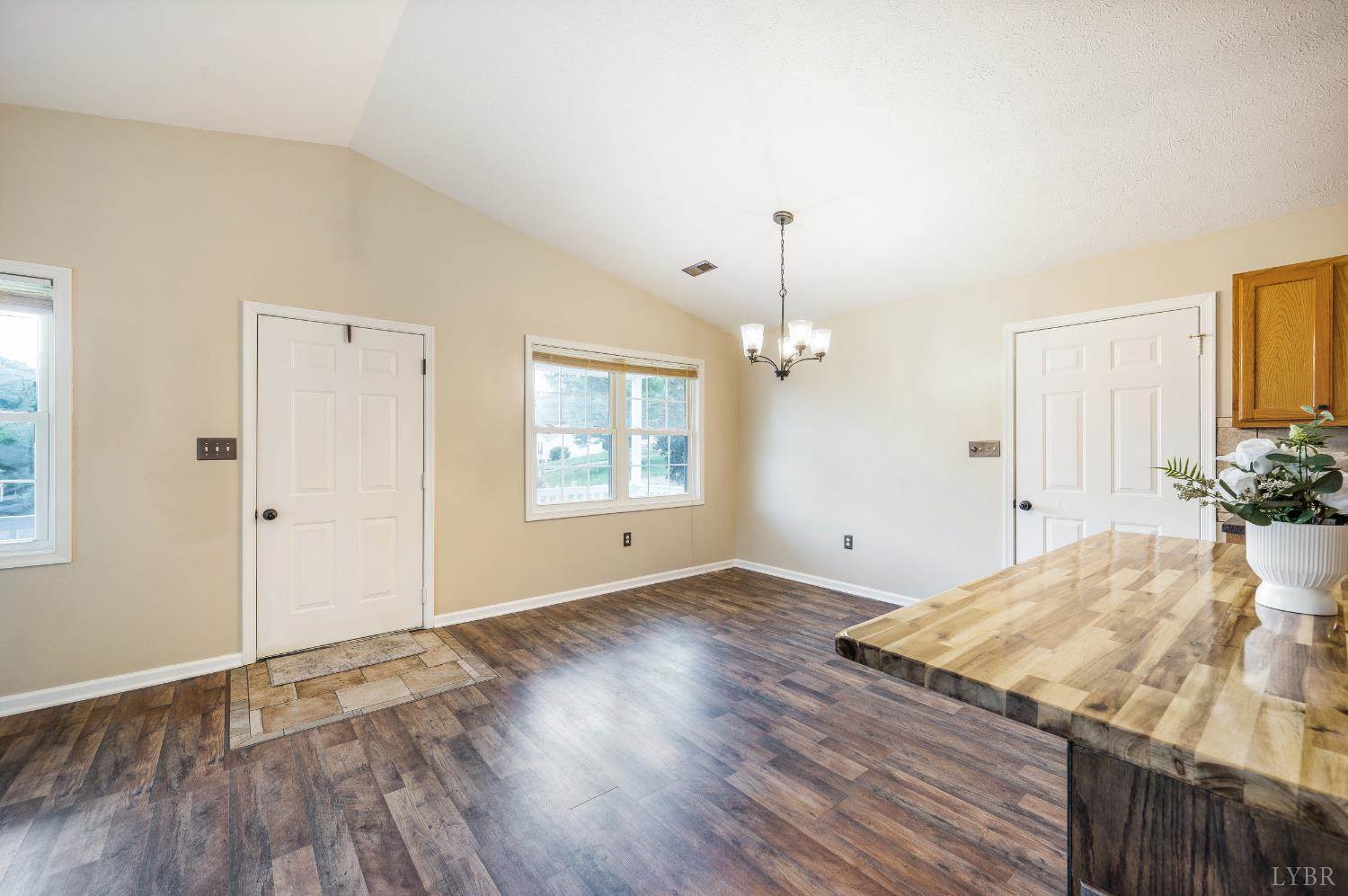 224 Lookout Drive, Lynchburg, VA 24502