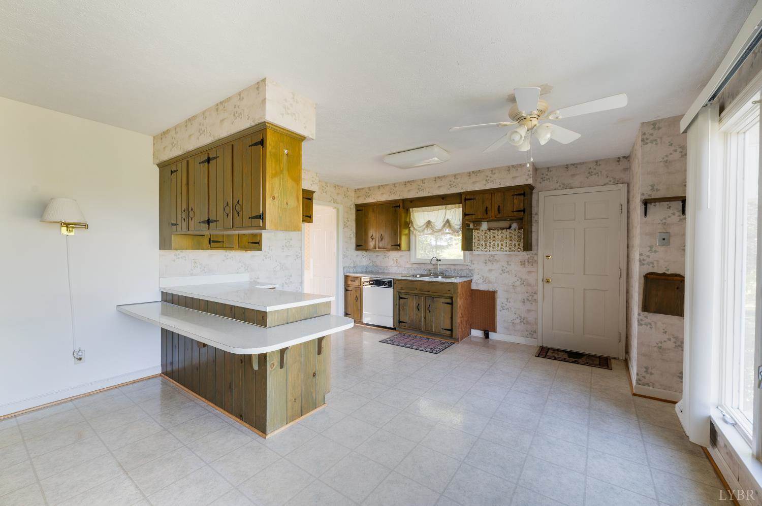 1250 Lick Run Farm Road, Forest, VA 24551