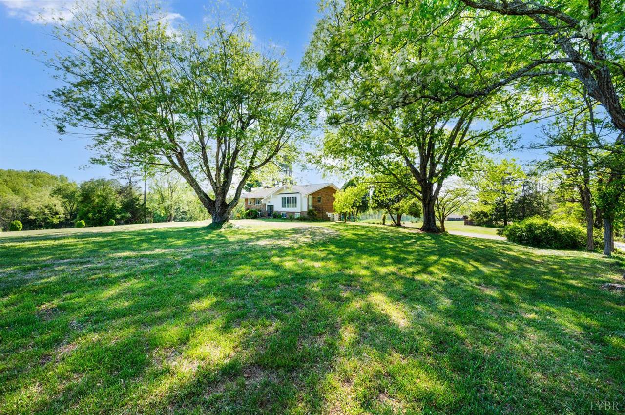 1250 Lick Run Farm Road, Forest, VA 24551