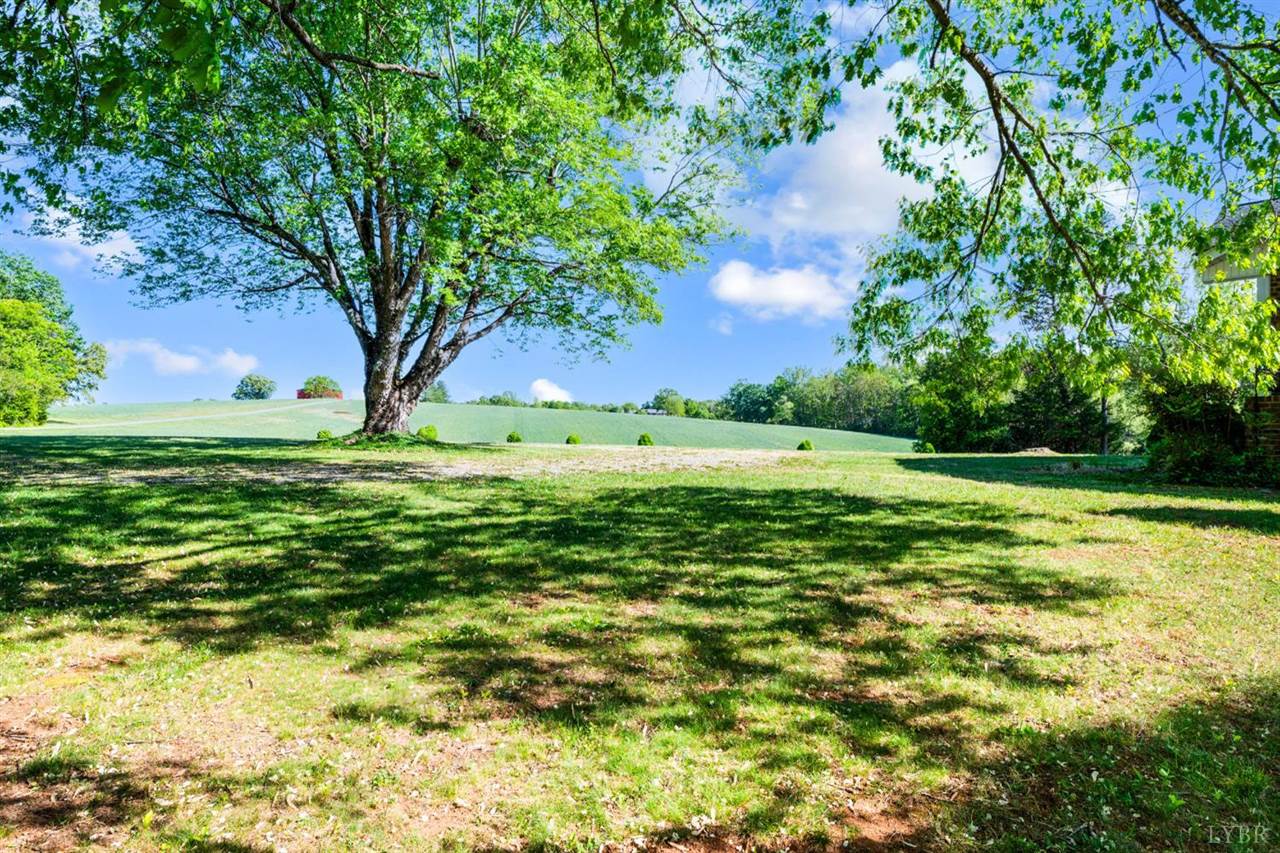 1250 Lick Run Farm Road, Forest, VA 24551