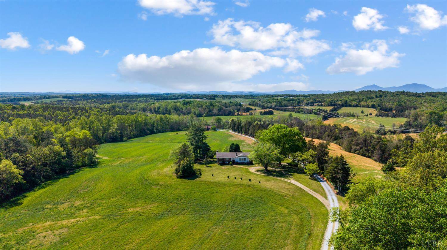 1250 Lick Run Farm Road, Forest, VA 24551