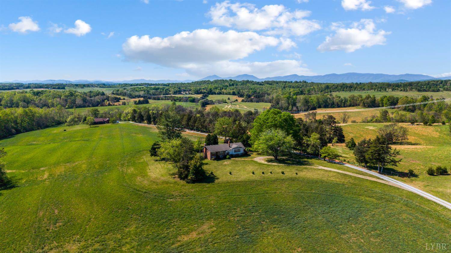 1250 Lick Run Farm Road, Forest, VA 24551