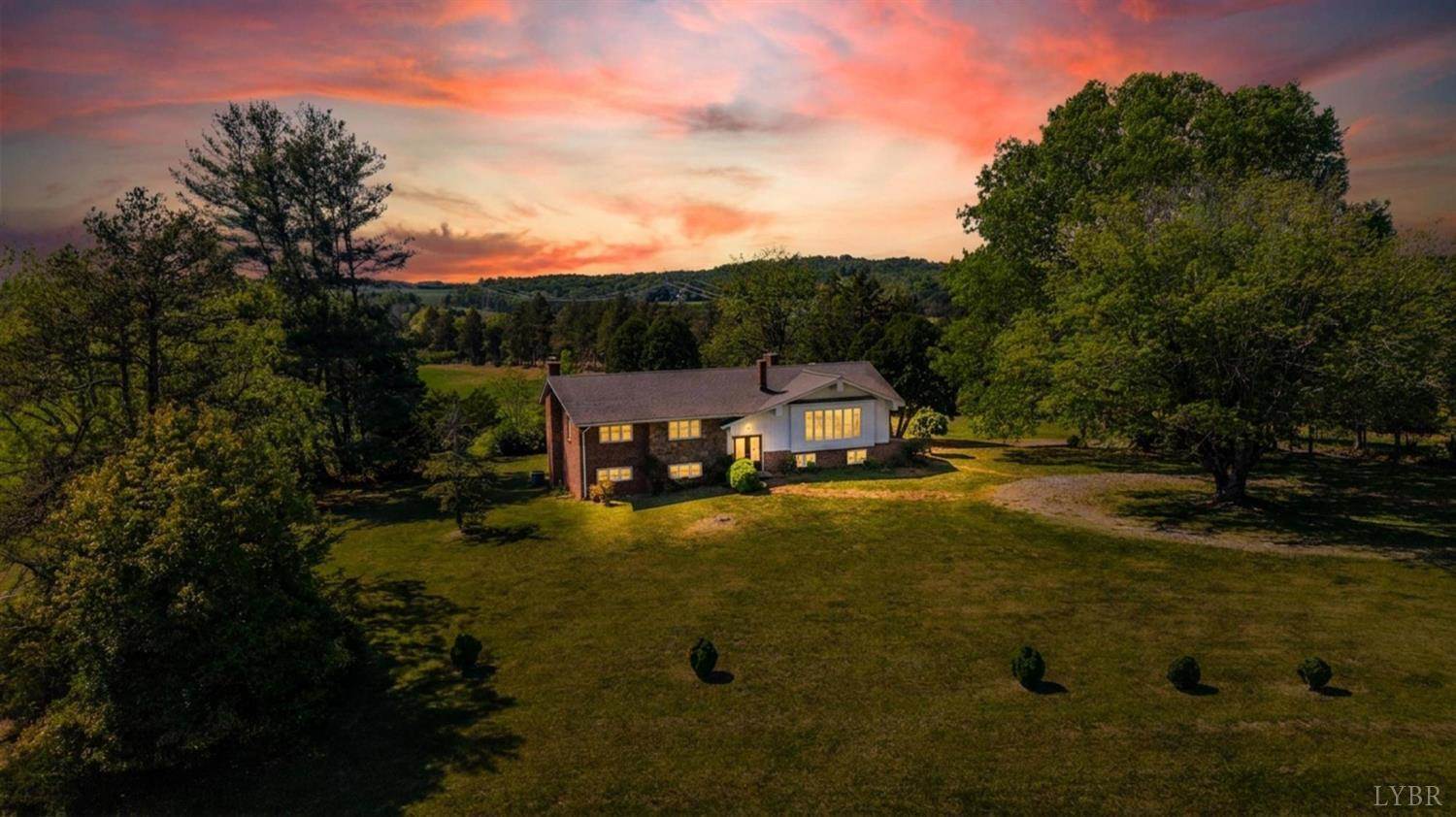 1250 Lick Run Farm Road, Forest, VA 24551