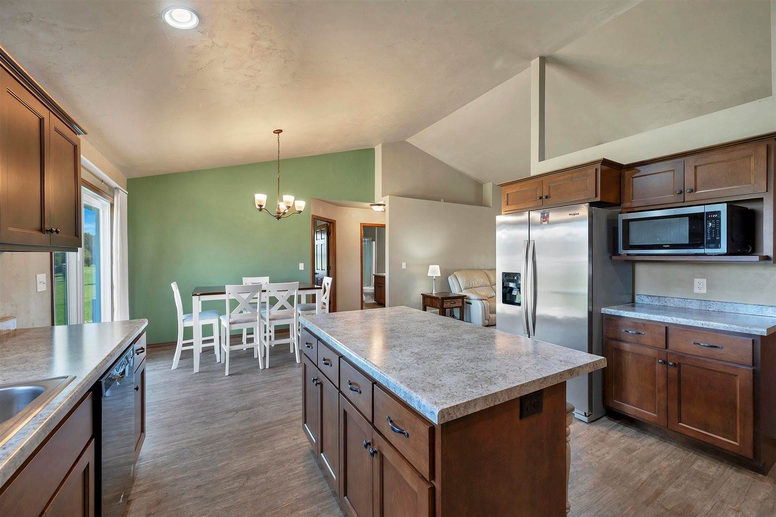 2137 Klondike Road, Green Bay, WI 54311