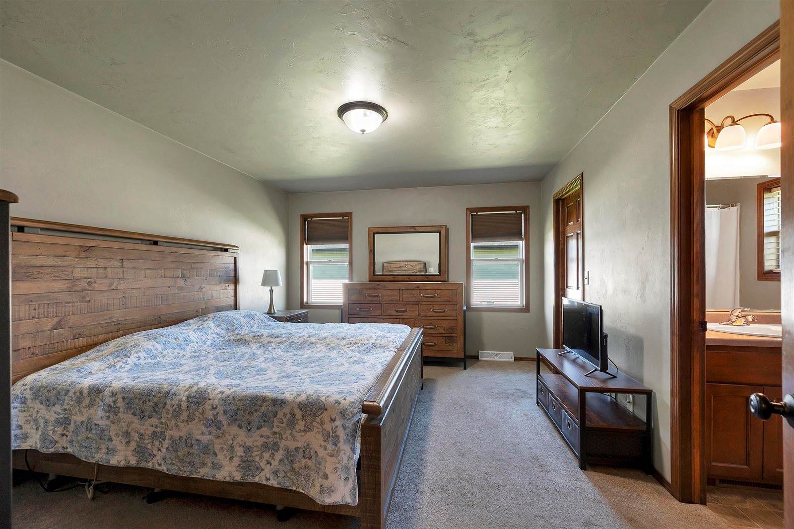 2137 Klondike Road, Green Bay, WI 54311