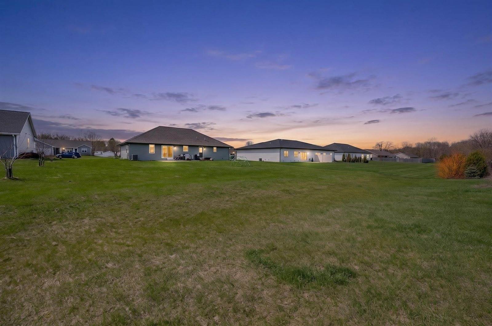 2137 Klondike Road, Green Bay, WI 54311